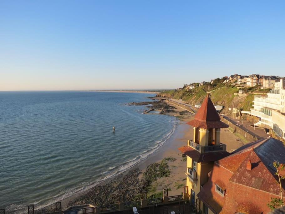 Gite La Mer, A La Campagne En Normandie, Proche Du Mont St Michel Lolif المظهر الخارجي الصورة